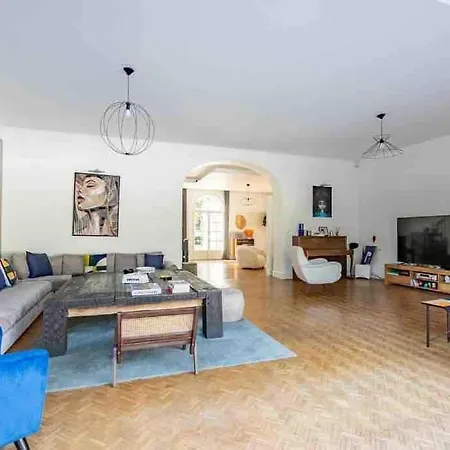 Private Avec Piscine Domaine Golf Open For 10 Guests Villa Lamorlaye