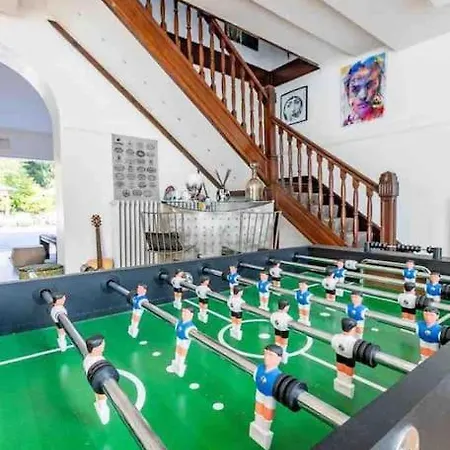 Villa Private Avec Piscine Domaine Golf Open For 10 Guests Lamorlaye